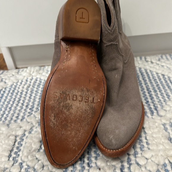 Tecovas suede ankle boot - Picture 3 of 5
